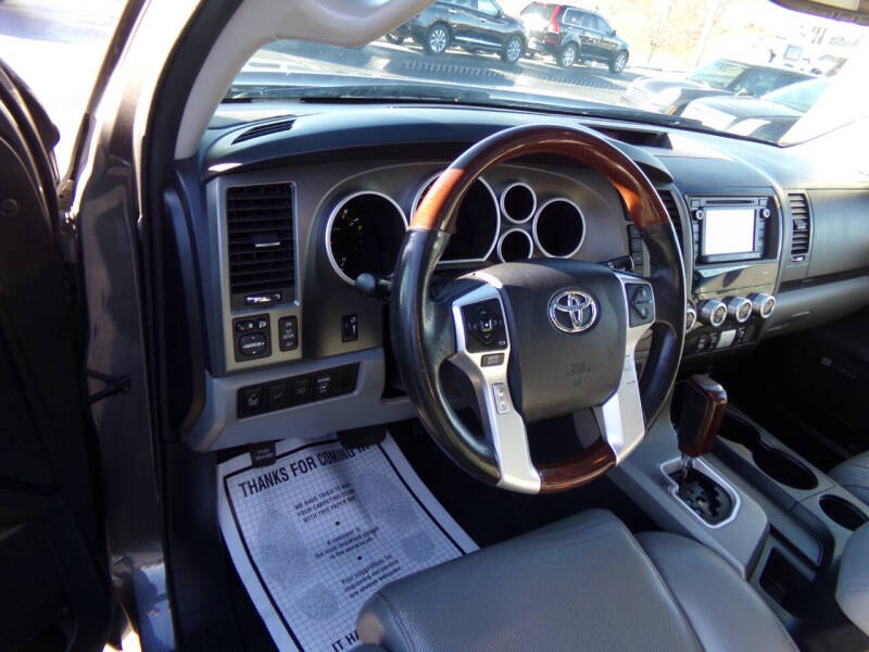 2016 Toyota Sequoia Platinum