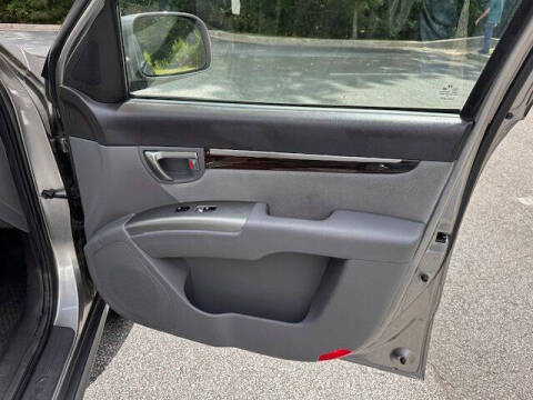 2011 Hyundai Santa Fe SE