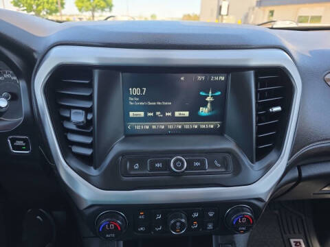 2018 GMC Acadia SLE-2