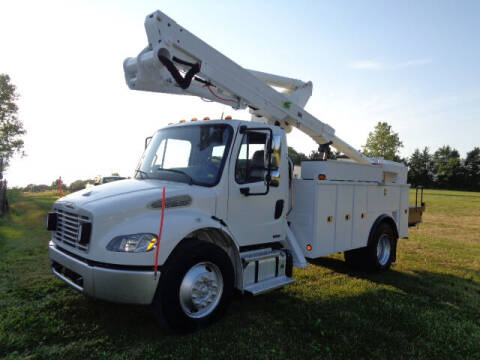 2012 Freightliner M2 106