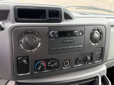 2009 Ford E-Series E-250