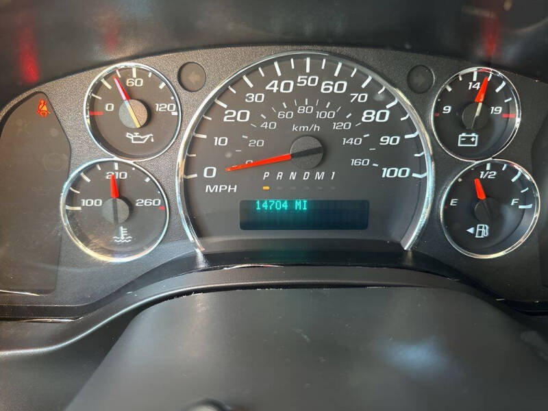 2023 GMC Savana 2500