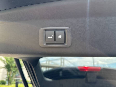 2025 Mitsubishi Outlander SEL Platinum Edition