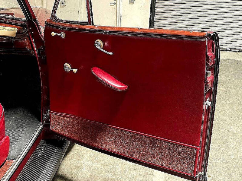 1941 Ford Super Deluxe