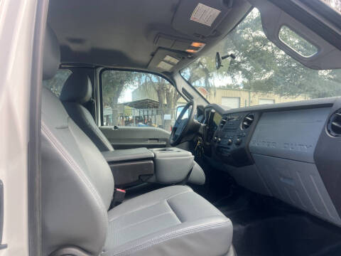 2015 Ford F-350 Super Duty XL