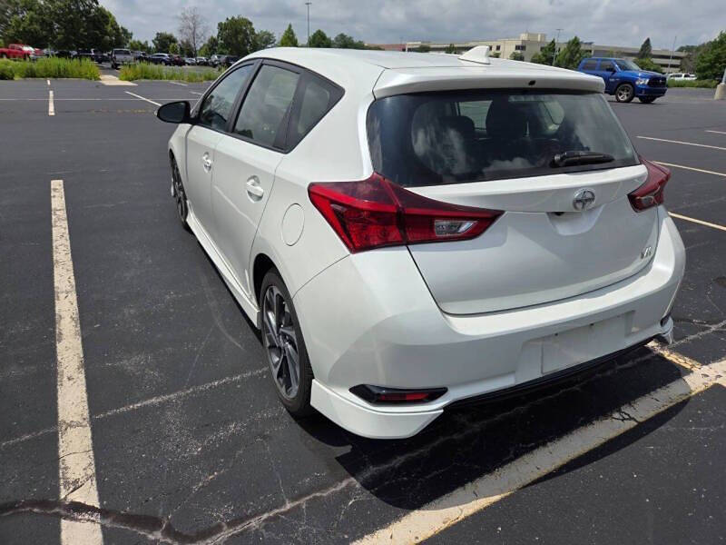 2016 Scion iM