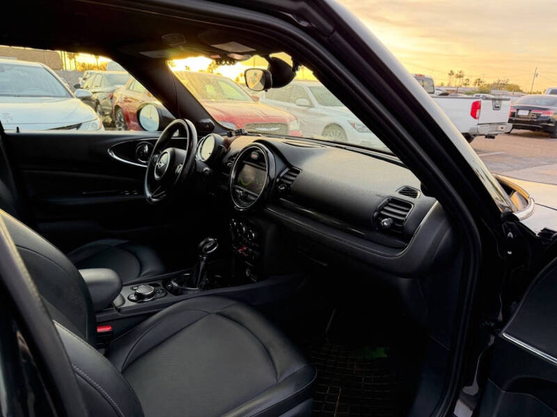 2017 MINI Clubman Cooper