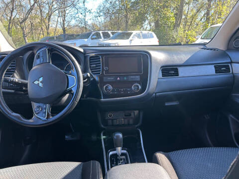 2018 Mitsubishi Outlander SE