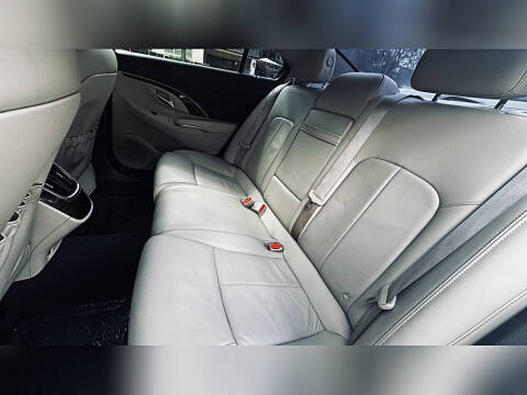 2017 Buick LaCrosse Essence