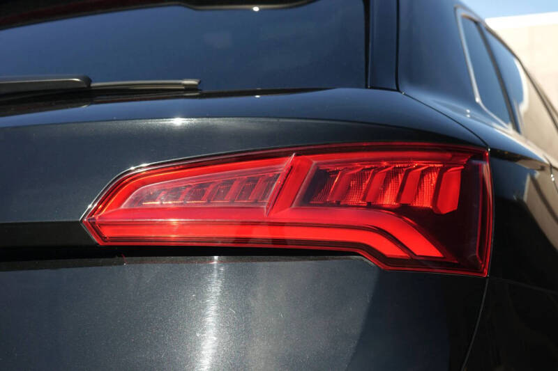 2018 Audi SQ5 3.0T quattro Premium Plus