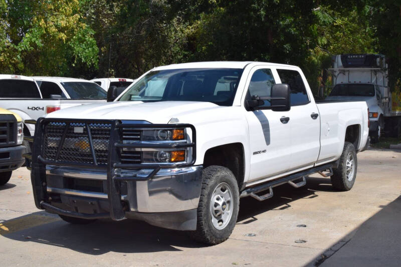 2015 Chevrolet Silverado 2500HD for sale at Capital City Trucks LLC in Round Rock TX