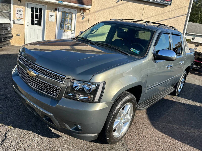 2011 Chevrolet Avalanche LTZ