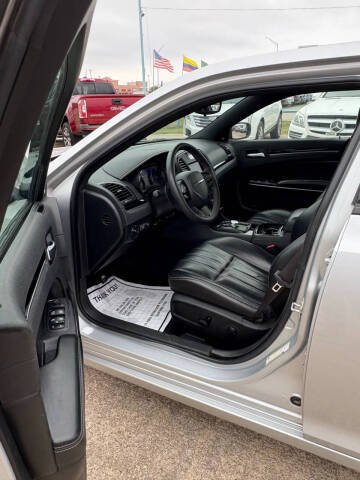 2023 Chrysler 300 S V6