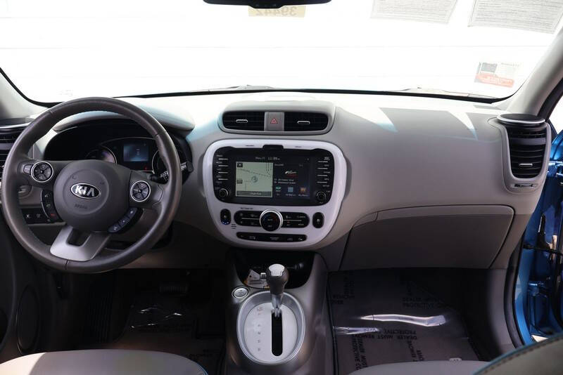 2016 Kia Soul EV +