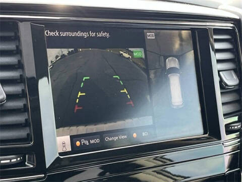 2021 Infiniti QX80 Luxe