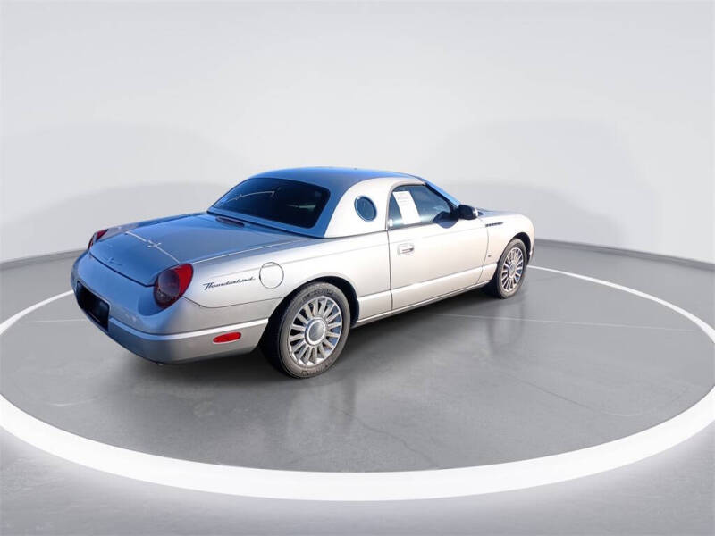 2004 Ford Thunderbird Deluxe