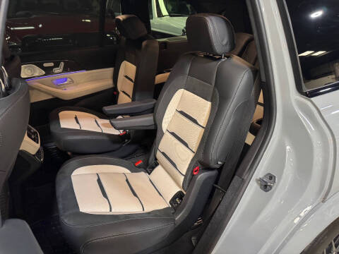 2024 Mercedes-Benz GLS AMG GLS 63