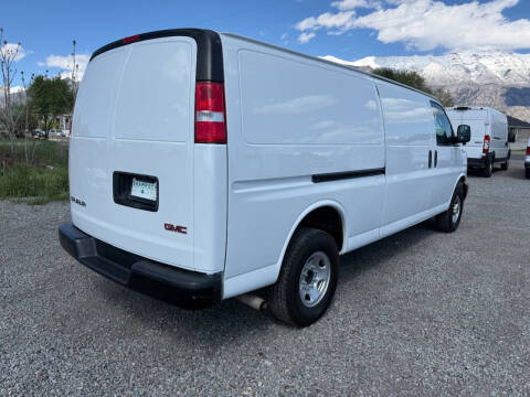 2023 GMC Savana 2500