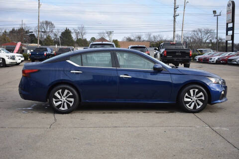 2022 Nissan Altima 2.5 S