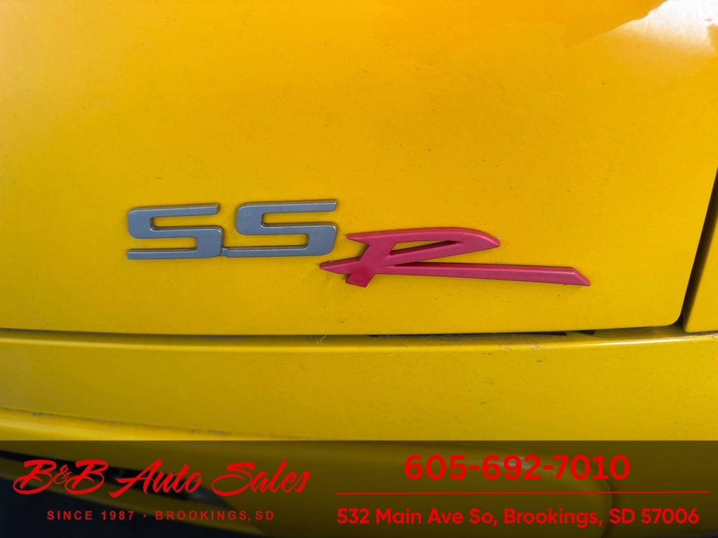 2003 Chevrolet SSR 4