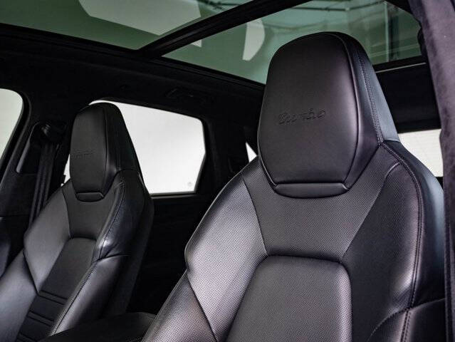 2021 Porsche Cayenne Turbo