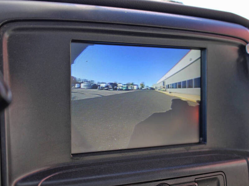 2019 International CV515