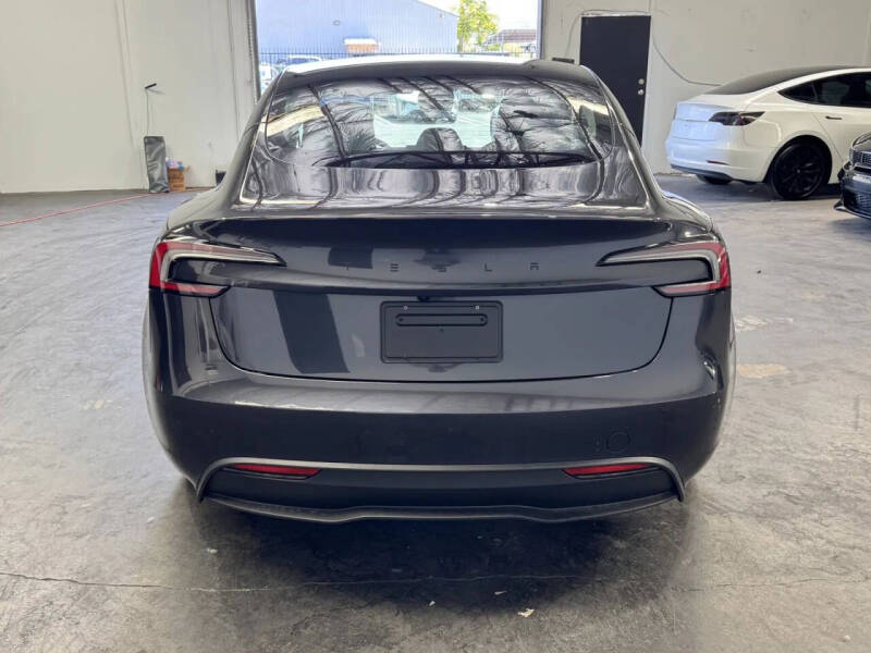 2025 Tesla Model 3 Long Range