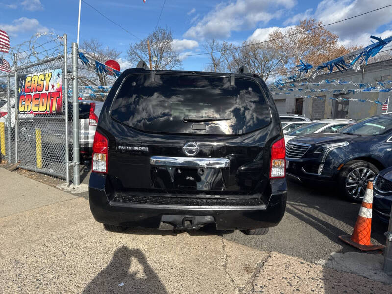 2010 Nissan Pathfinder S