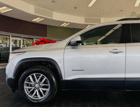 2019 GMC Acadia SLE-2