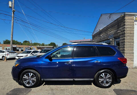 2017 Nissan Pathfinder S