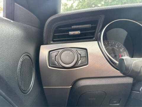 2020 Ford Mustang EcoBoost Premium