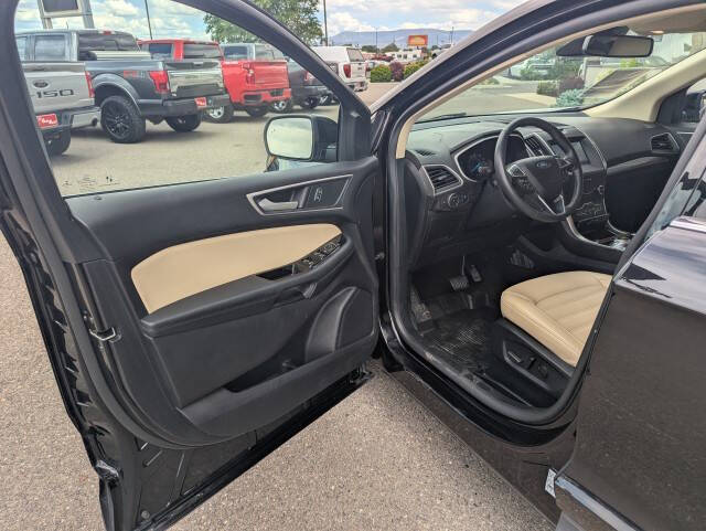2020 Ford Edge SEL
