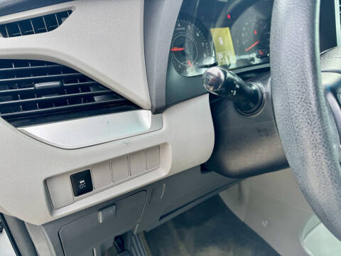 2017 Toyota Sienna L 7-Passenger