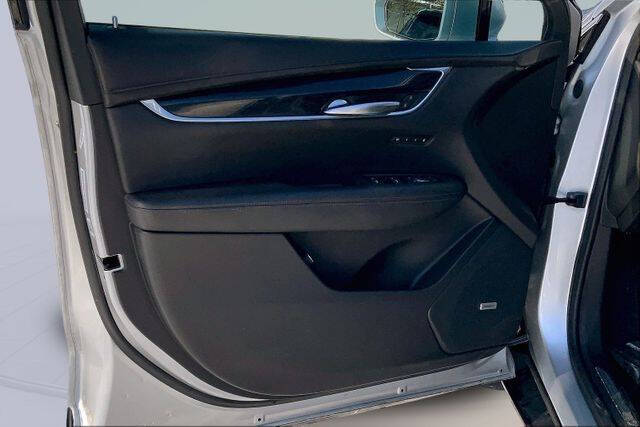 2020 Cadillac XT5 Premium Luxury