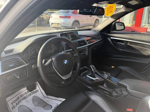 2016 BMW 3 Series 328i xDrive