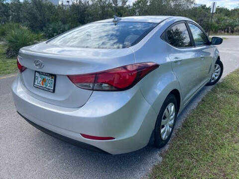 2016 Hyundai Elantra SE