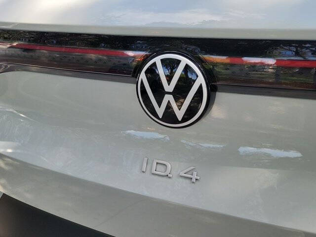 2023 Volkswagen ID.4 Standard