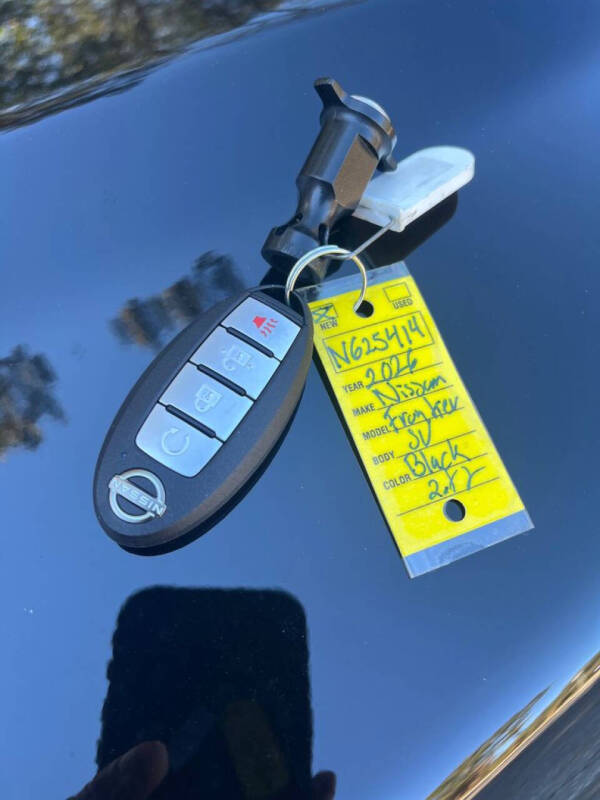 2026 Nissan Frontier SV