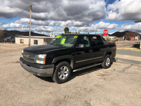 2004 Chevrolet Avalanche for sale at Hilltop Motors in Globe AZ