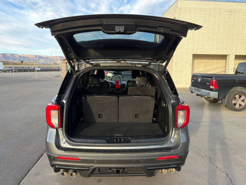 2023 Ford Explorer ST