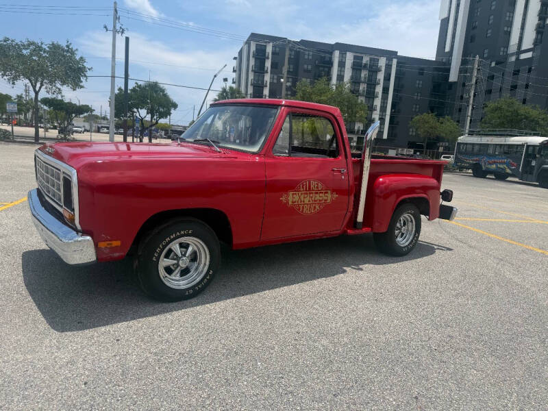 1982 Dodge Little express