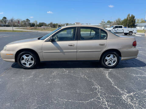 2005 Chevrolet Classic for sale at ROWE'S QUALITY CARS INC in Bridgeton NC