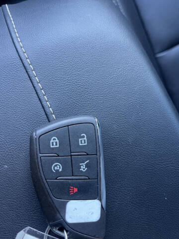 2024 GMC Acadia Elevation