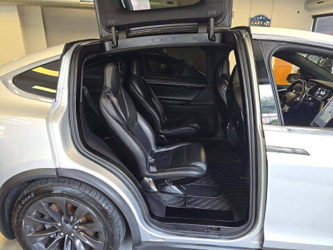 2016 Tesla Model X 75D