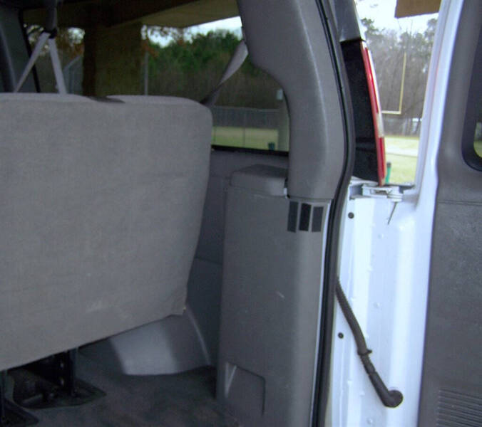 2017 Chevrolet Express LT 2500