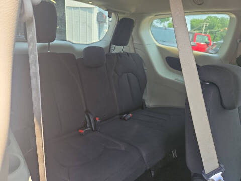 2017 Chrysler Pacifica LX