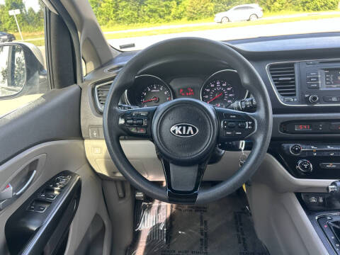 2016 Kia Sedona L
