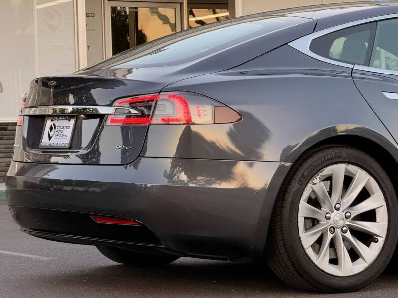 2016 Tesla Model S