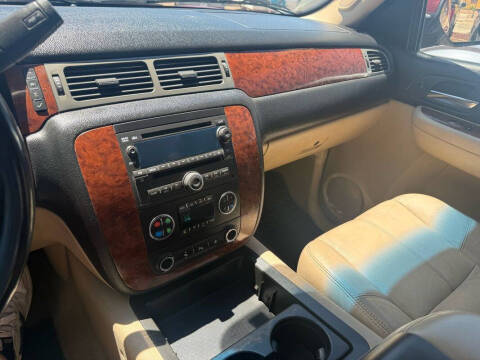 2008 Chevrolet Suburban LT