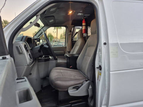 2012 Ford E-Series E-150
